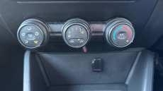 Dacia Duster 1.6 SCe Essential 5dr Petrol Estate